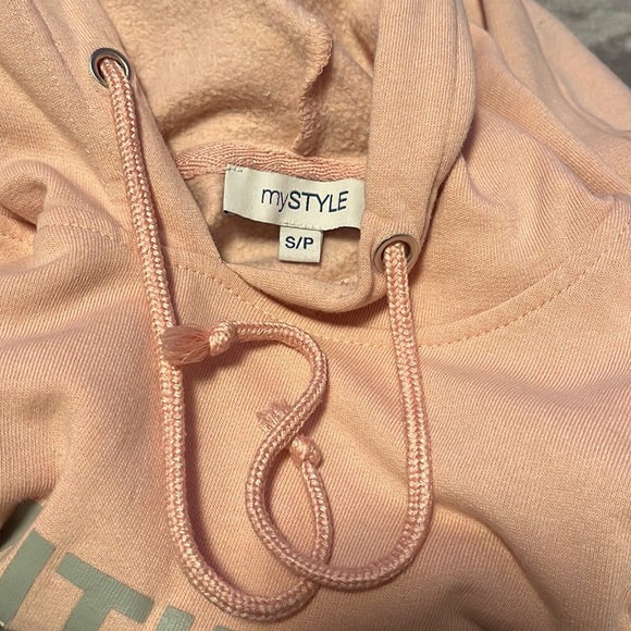 Pink Hoodie - Picture 3 of 3